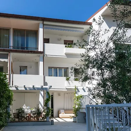 Ebi Vacation - * Cervia
