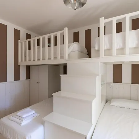 Holiday home Ebi Vacation -
