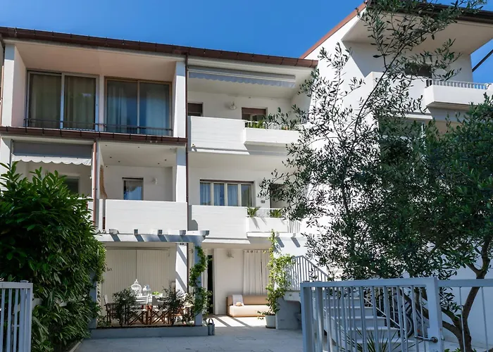 Ebi Vacation - * Cervia